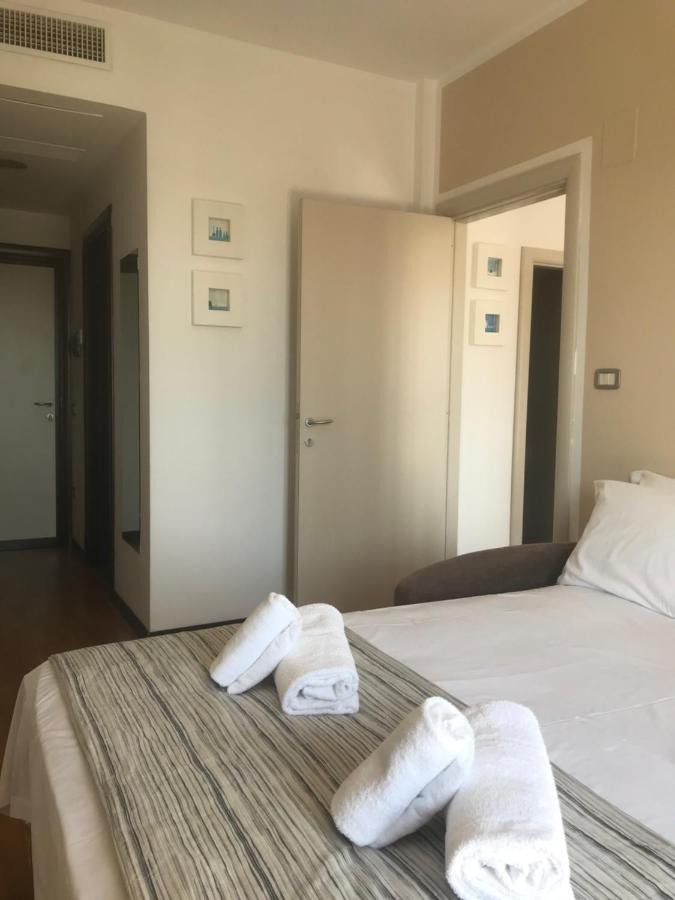 Hotel Royal Сан-Бенедетто-дель-Тронто Экстерьер фото